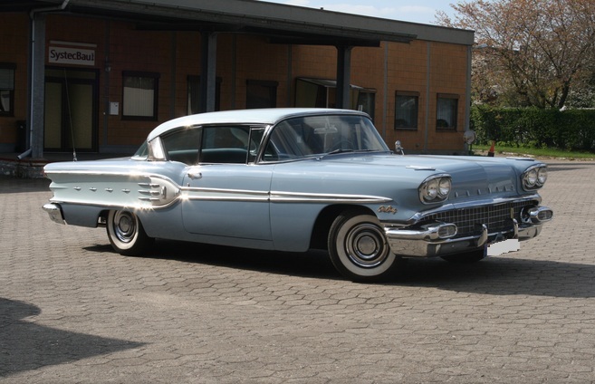 Pontiac Boneville Start Chief