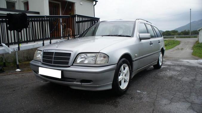  Mercedes-Benz cLASSE C CDI 2000