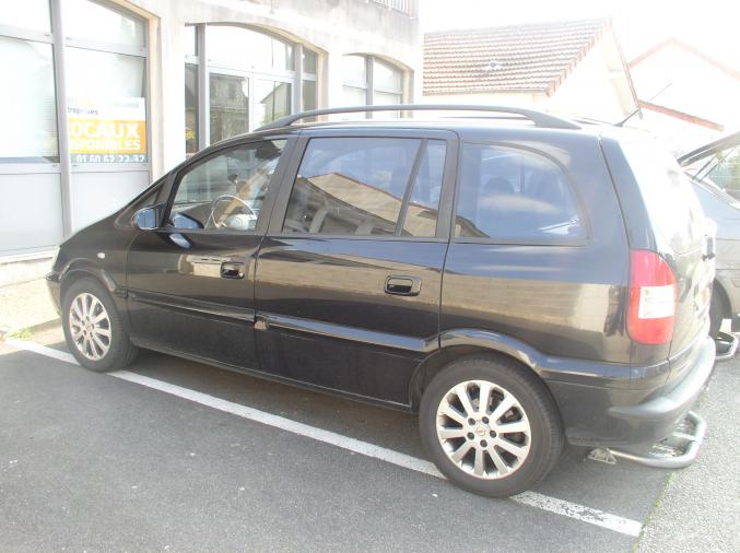 Voiture opel zafira