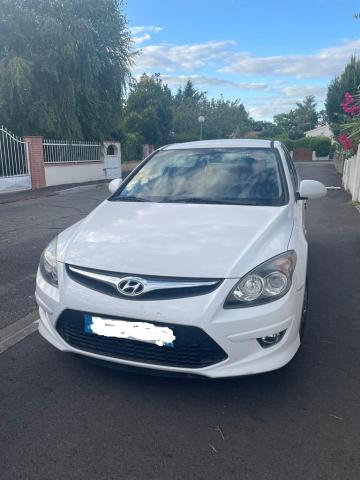 Vend Hyundai i30 1.6 CRDi90  PACK Evidence Blue Drive