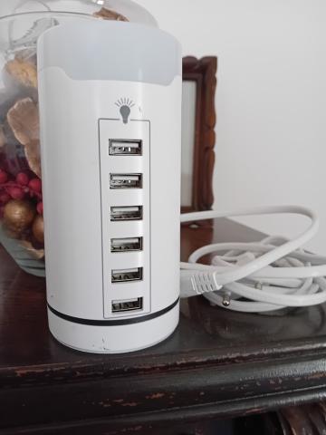 CHARGEUR DE CABLE USB