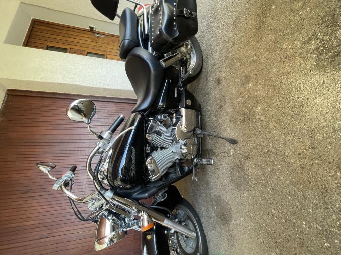 Honda shadow 750