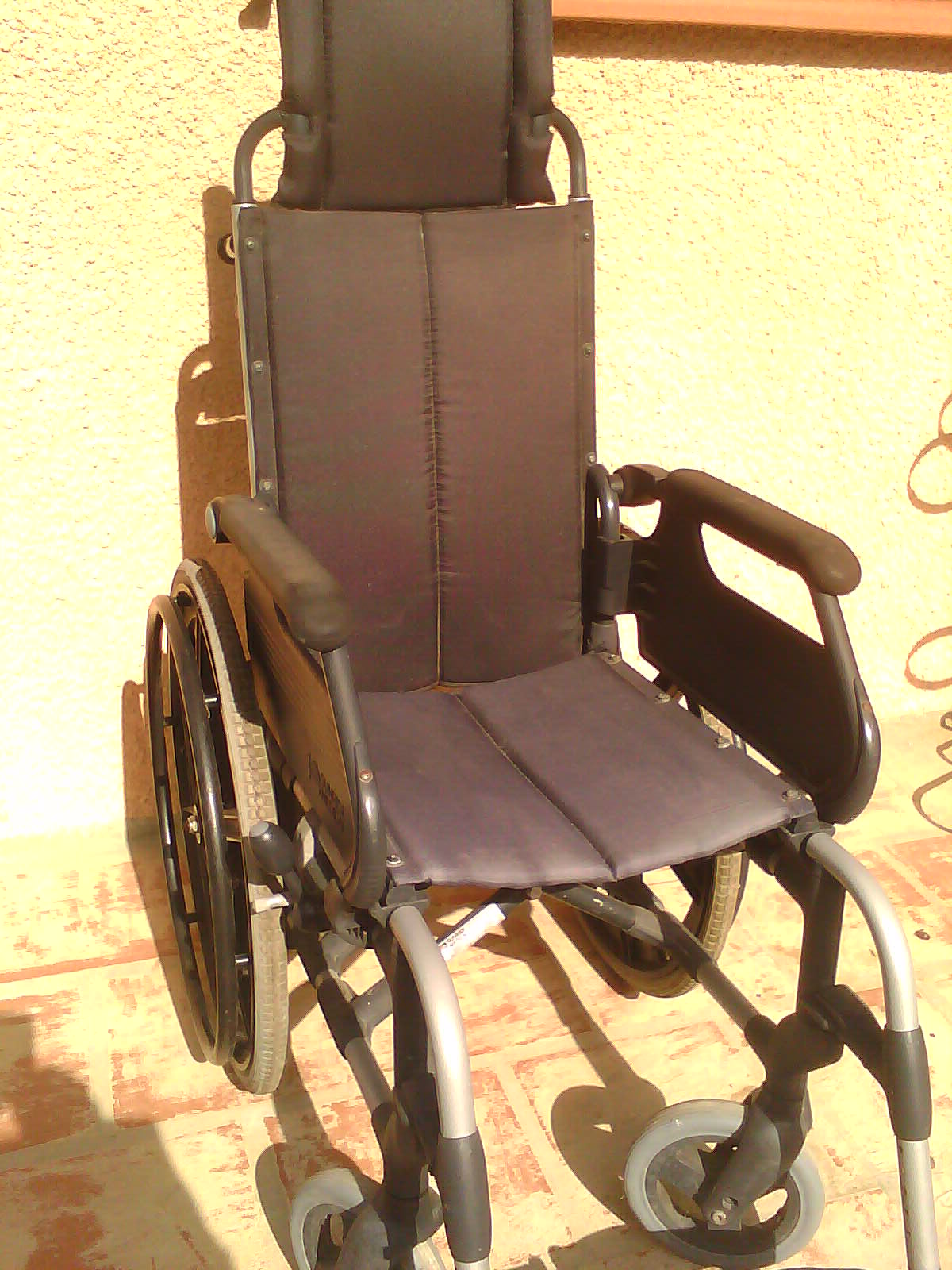 Fauteuil roulant  bon etat