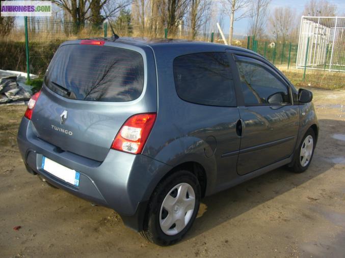 Twingo 2 rip curl 1.5l 75ch dci 19000Km année 2010