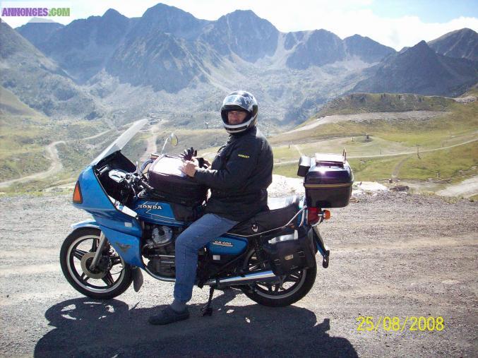 Moto cherche passagere