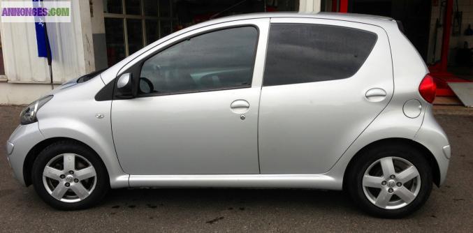 Toyota aygo sport diesel 5 portes