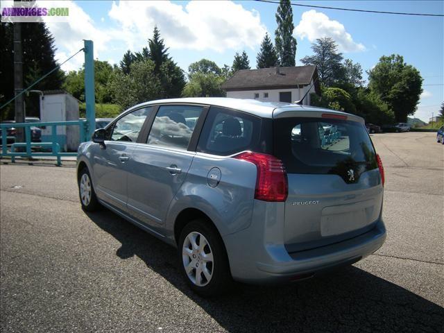 Peugeot 5008 1.6 hdi 112 fap premium