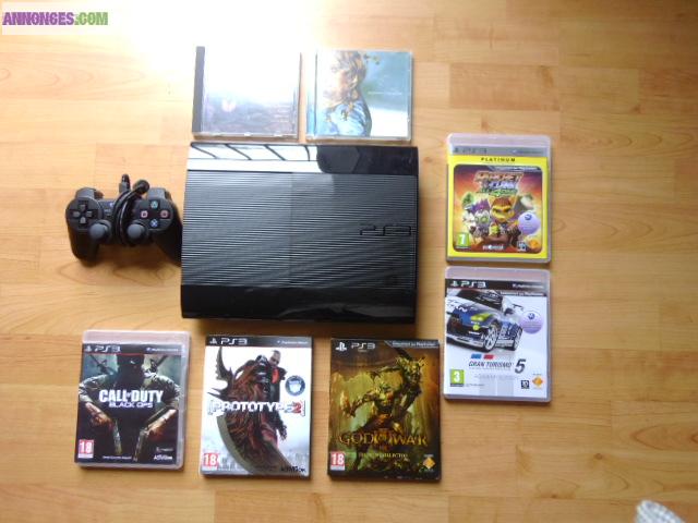 Playstation 3+ 5 JEUX+ 10 CD