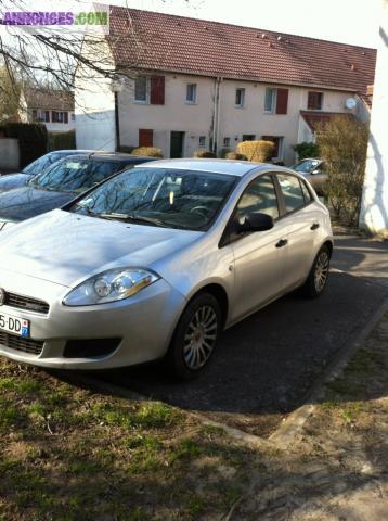 VOITURE FIAT BRAVO