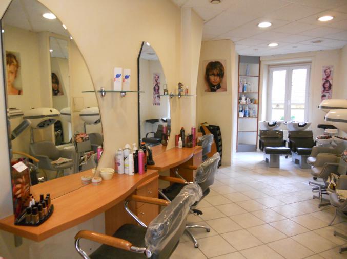 Salon de coiffure mixte en plein centre ville