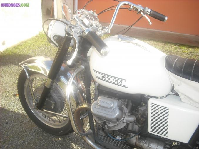 Moto guzzi v7 850gt