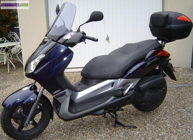 Scooter yamaha X-Max