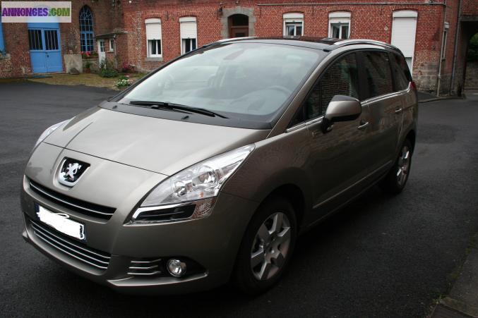 Peugeot 5008 family