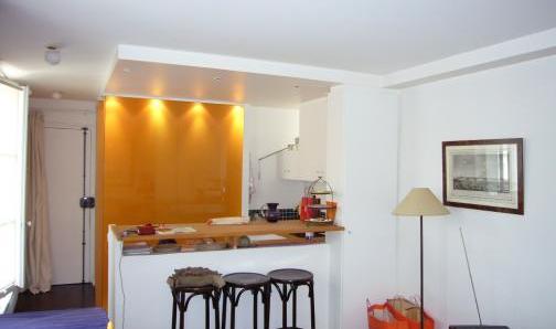 Studio rue du Cherche Midi à Paris 6ème