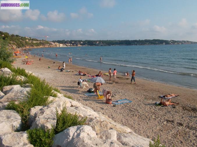 PART. LOUE STUDIO MER BAIE DE BANDOL