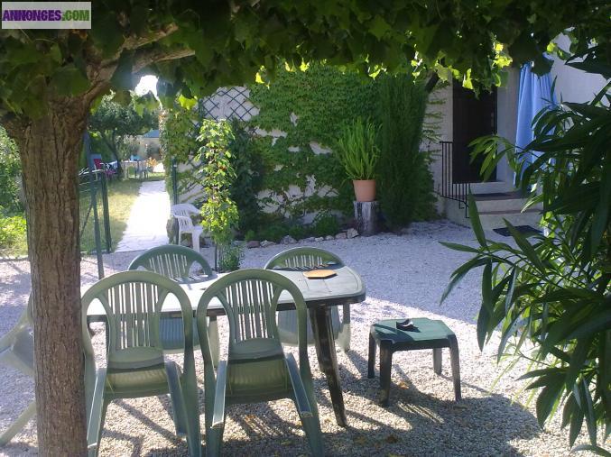 Beau T3 dans villa, Jardin, parking, mer à 3 km