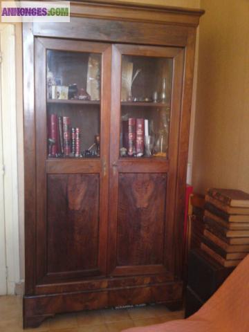 Armoire