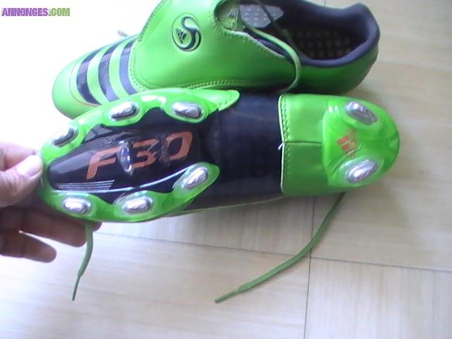 Chaussures  de  foot  de  foot  f30  asse