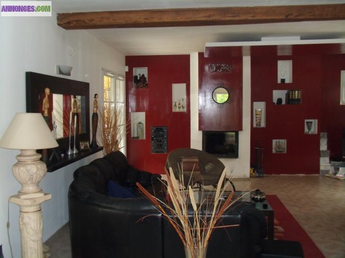 Maison de 190 m² haitable sur 440099 m² de terrain boisé