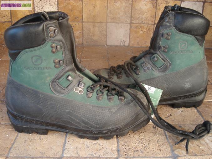 Vend Chaussure de montagne