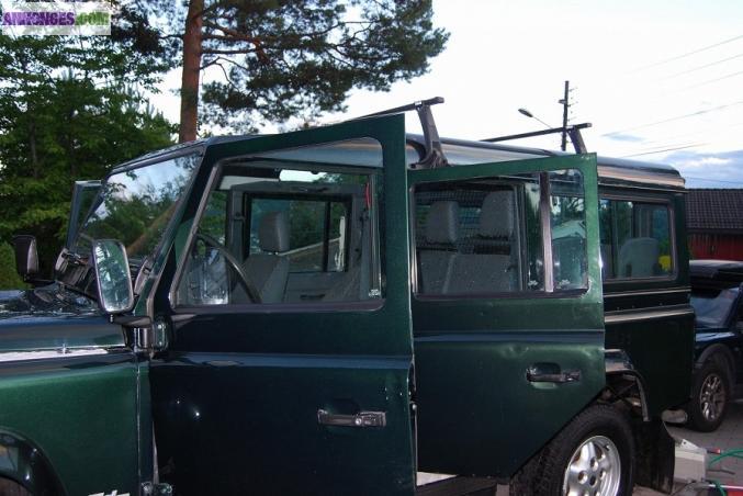 Land Rover Defender 110 td5 station wagon