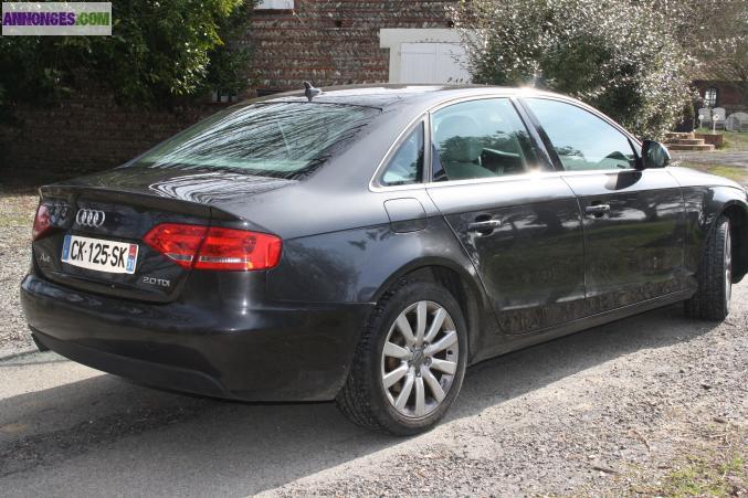 Audi A4 Ambition luxe 143 ch