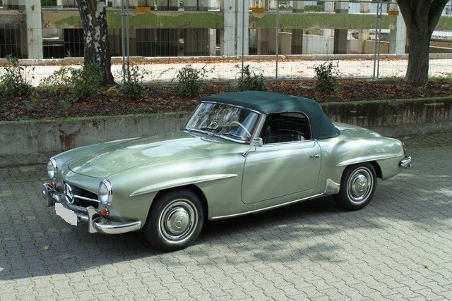 Mercedes Benz 190SL