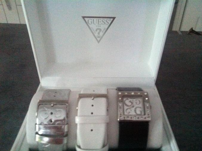 Montre GUESS