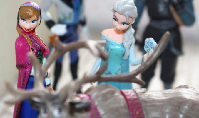 Figurines La Reine des Neiges