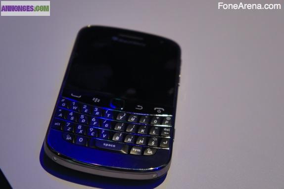 Bold 9900