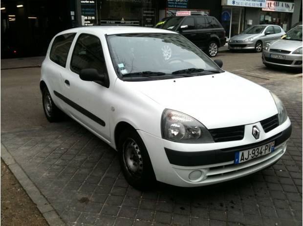 RENAULT CLIO II DCI 65 EXPRESSION 3P 2004