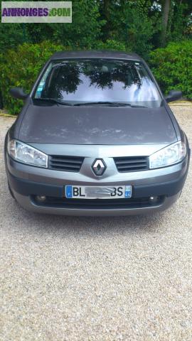 Vends MEGANE  2    1,6 L