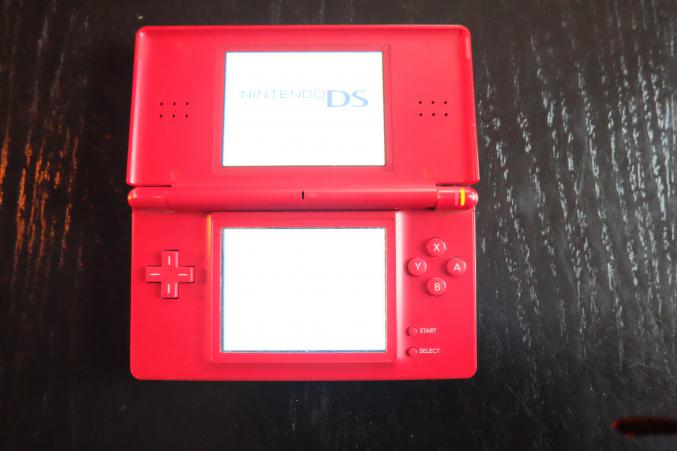 Nintendo DS lite rouge