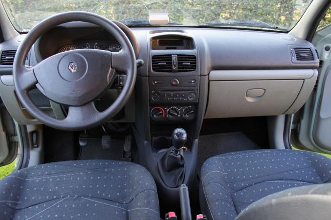 Renault Clio 2010,