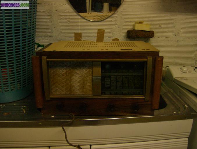 Poste de radio  ancien