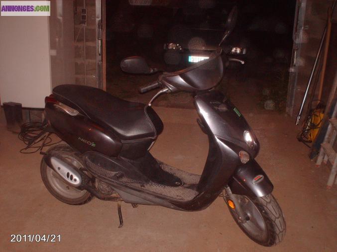 SCOOTER YAMAHA NEOS