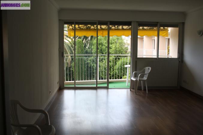 CANNES (06400) loue studio 32m² dans résidence services 3e âge