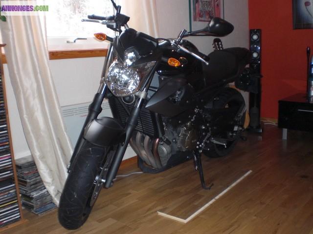 Yamaha XJ6 2010