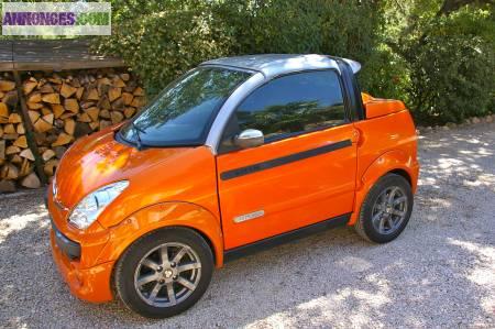 A DONNER AIXAM Scooty R voiture sans permis