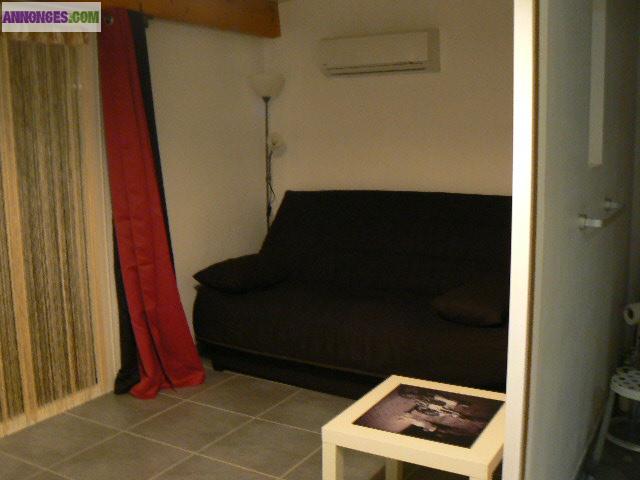 STUDIO MEUBLE 20 M2