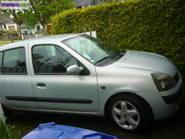 Clio 2 phase 2 dynamique 1.5 Dci 80ch 5 portes