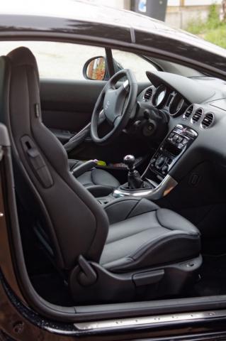 Peugeot 308 CC 2L HDI 163 cv FELINE