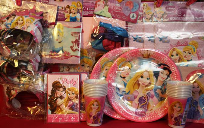 Kit Princesses 149 pièces MAXI 16 invités