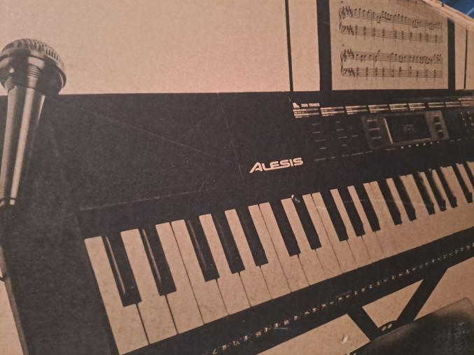 Piano Alesis melody 61