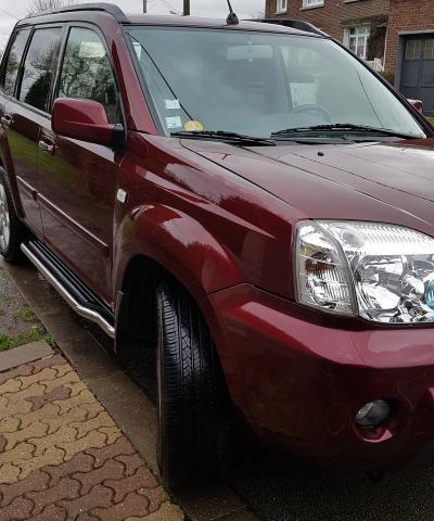 Nissan X Trail