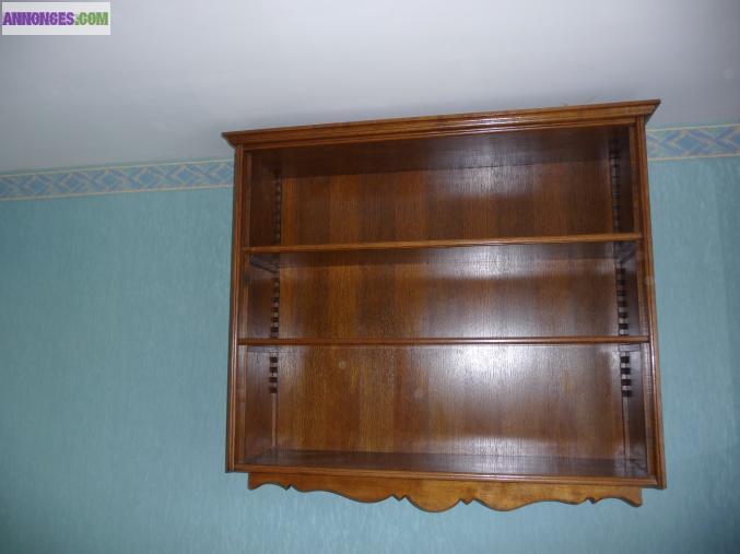 BELLE ETAGERE EN CHENE