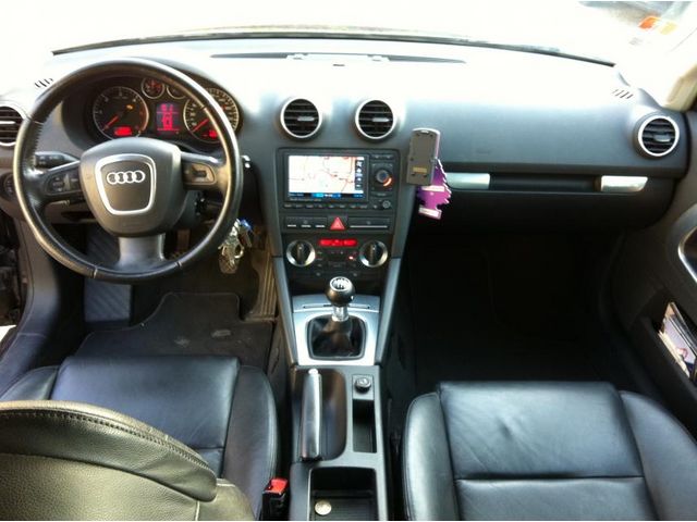 Audi A3 TDI 110 AMBIENTE 3 PORTES