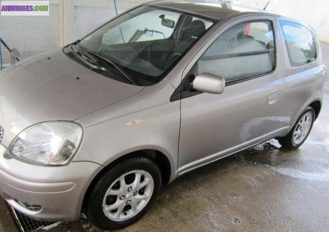 Toyota Yaris Linéa Sol phase 2 de 2004 / D4D (1.4)