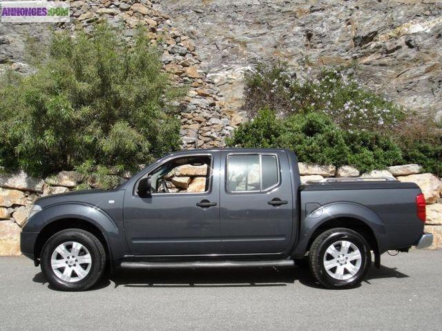 Nissan Navara 2.5 dci 174 double cabine élégance