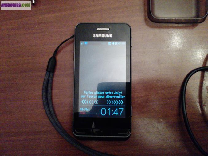 SAMSUNG WAVE 723 + Etui en cuir Samsung